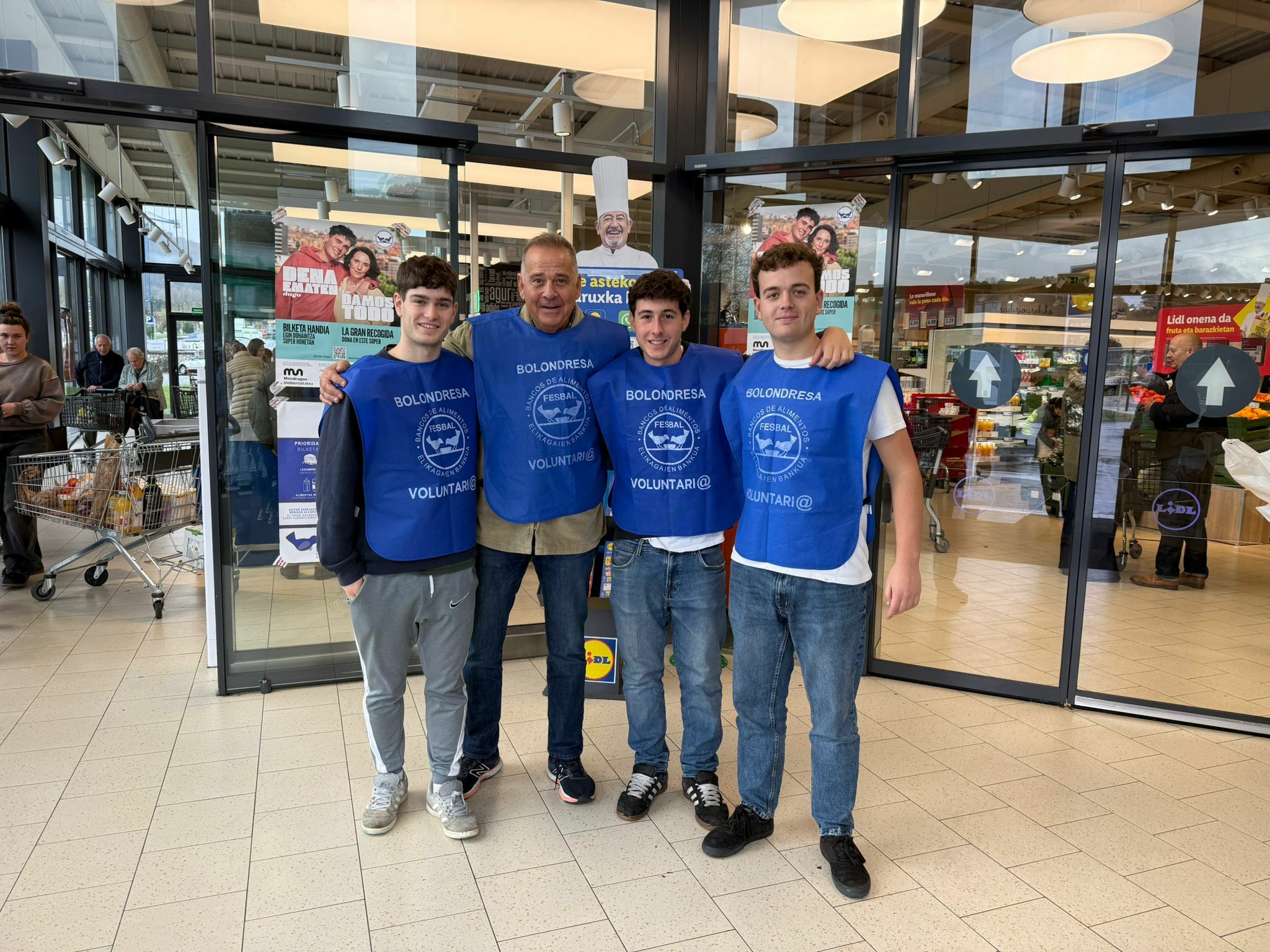 Juventud que suma en la Gran Recogida de alimentos 2025